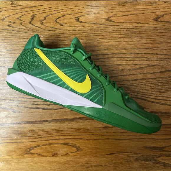 Nike Sabrina 2 Oregon Size Men\'s Size13.5 Green White Yellow Basketball Shoes main image 7
